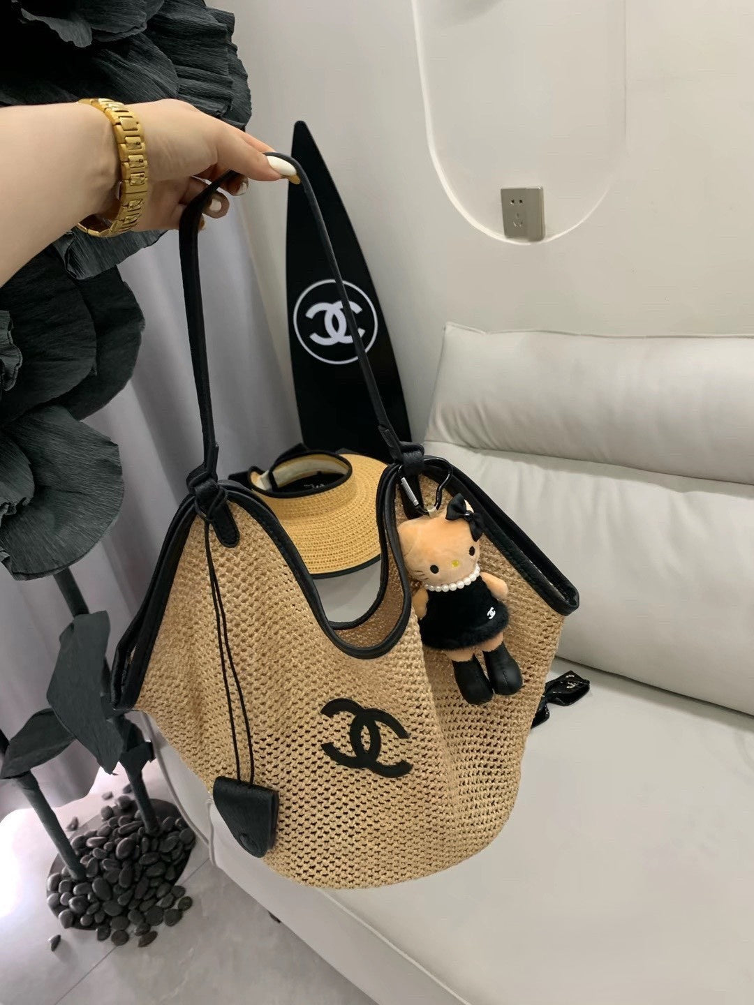 Summer Chic Straw Bag