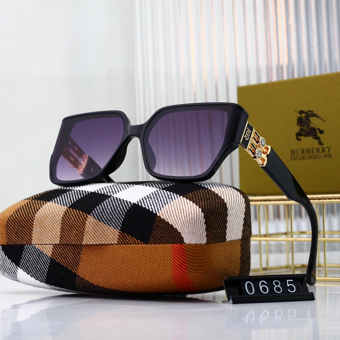 Fashion hot 7 color sunglasses 0685s-sss-12